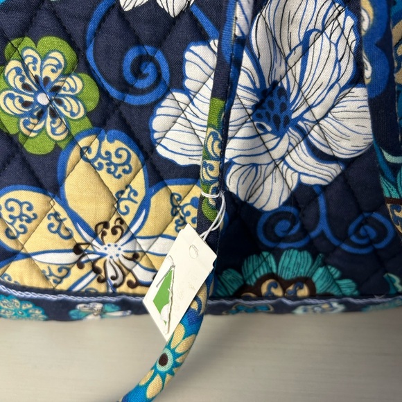 Vera Bradley Mod Blue Floral 100% Quilted Cotton Drawstring Backpack Bag Large - Picture 8 of 9